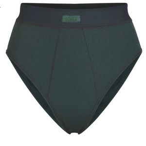 Skims Soft Lounge Brief Cypress
